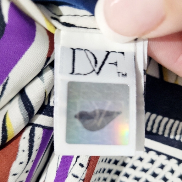 Diane von Furstenberg Silk Blend Shift Dress Women’s Size 6 Geometric Print - Picture 13 of 13